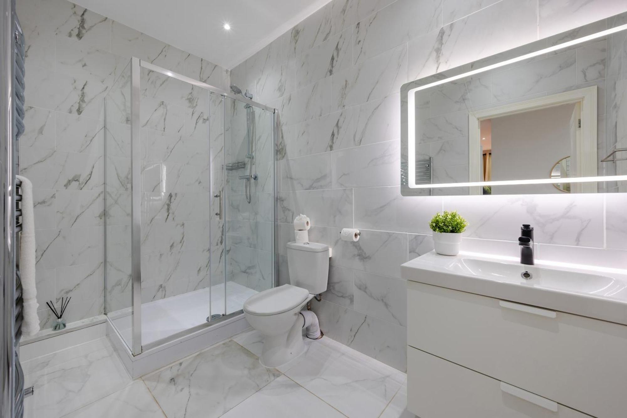 Modern 1 Bed - Us Embassy, Nine Elms & Battersea Station Apartamento Londres